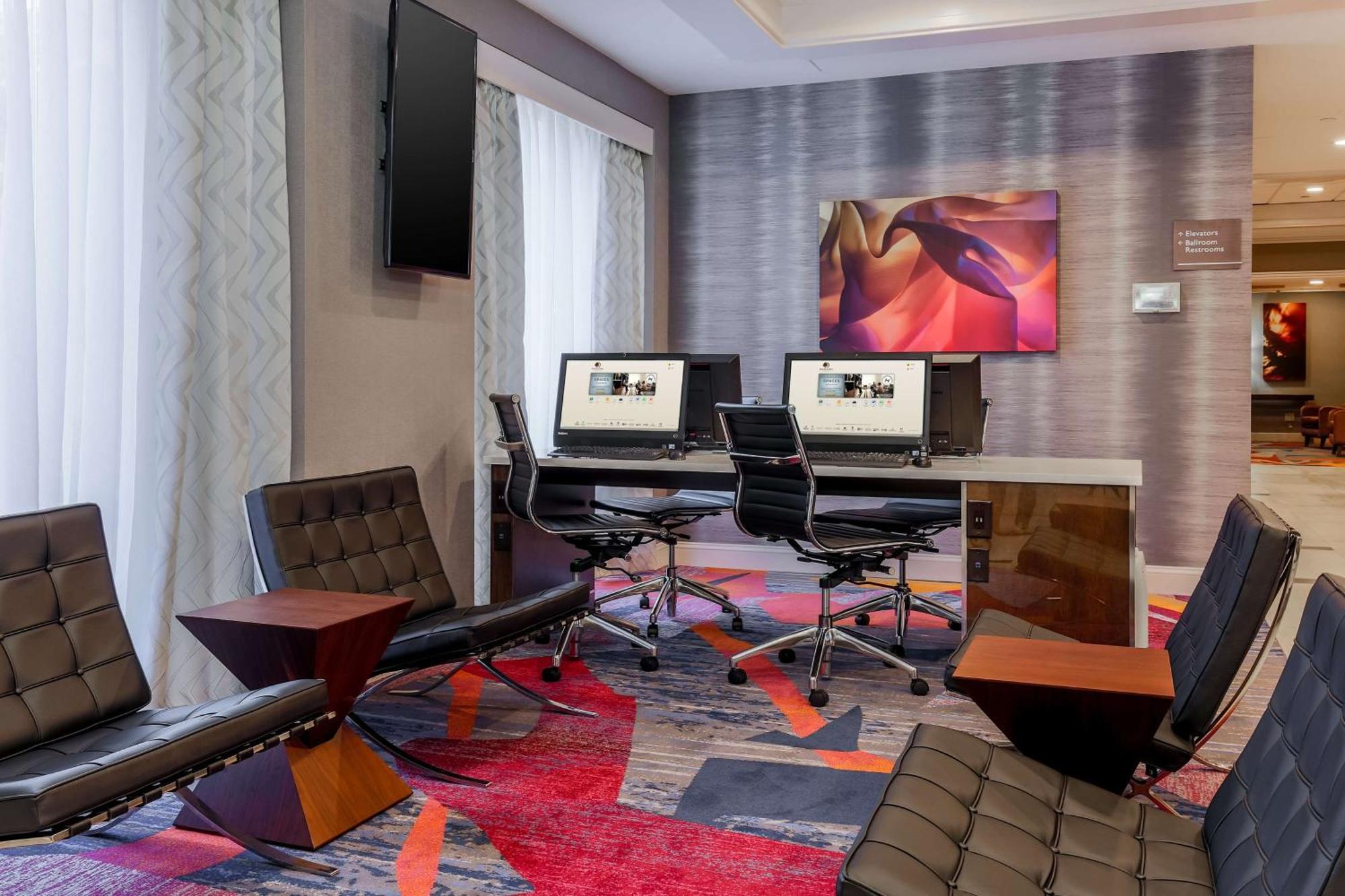 Doubletree By Hilton Atlanta Airport Hotel College Park Exterior photo