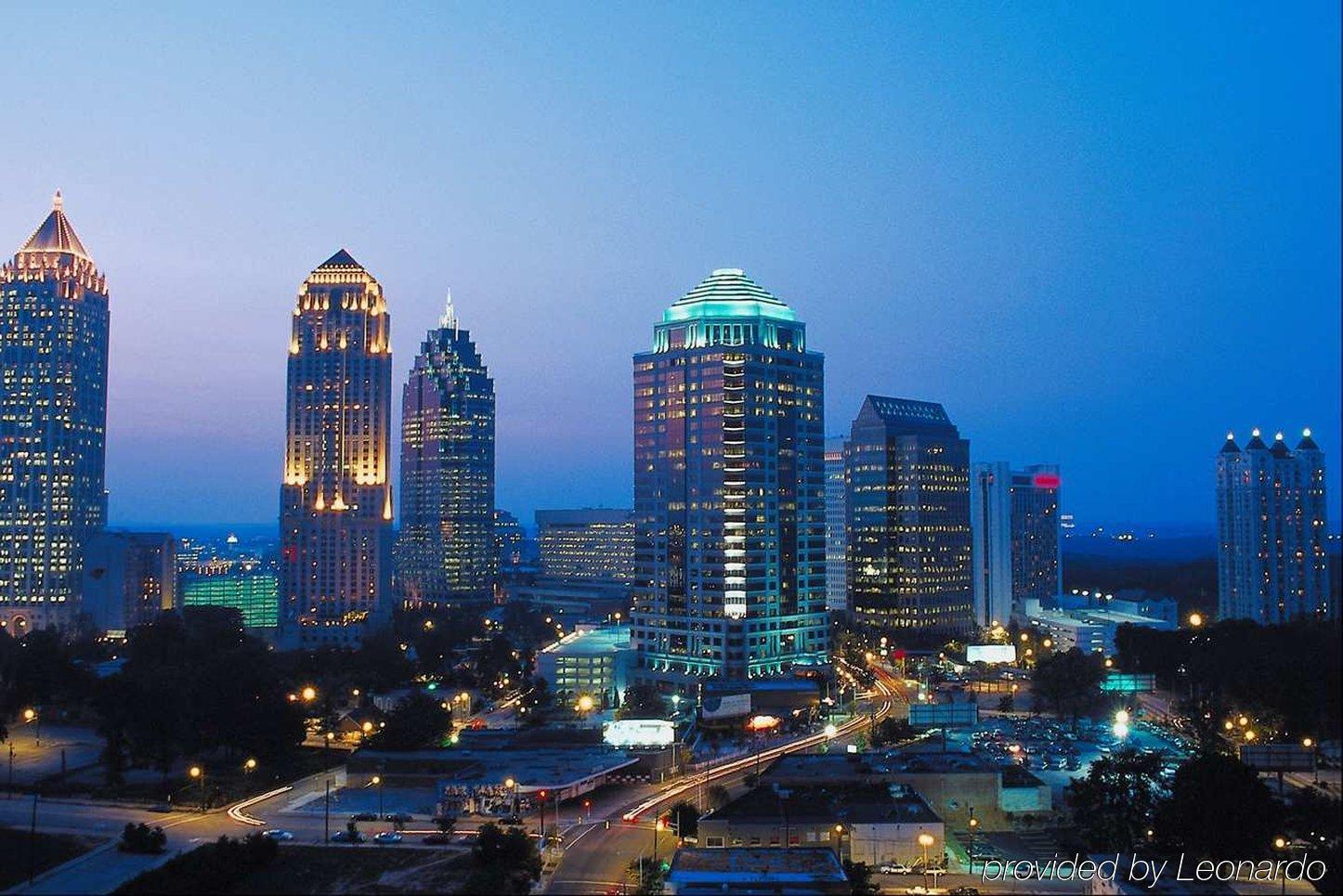 Doubletree By Hilton Atlanta Airport Hotel College Park Exterior photo
