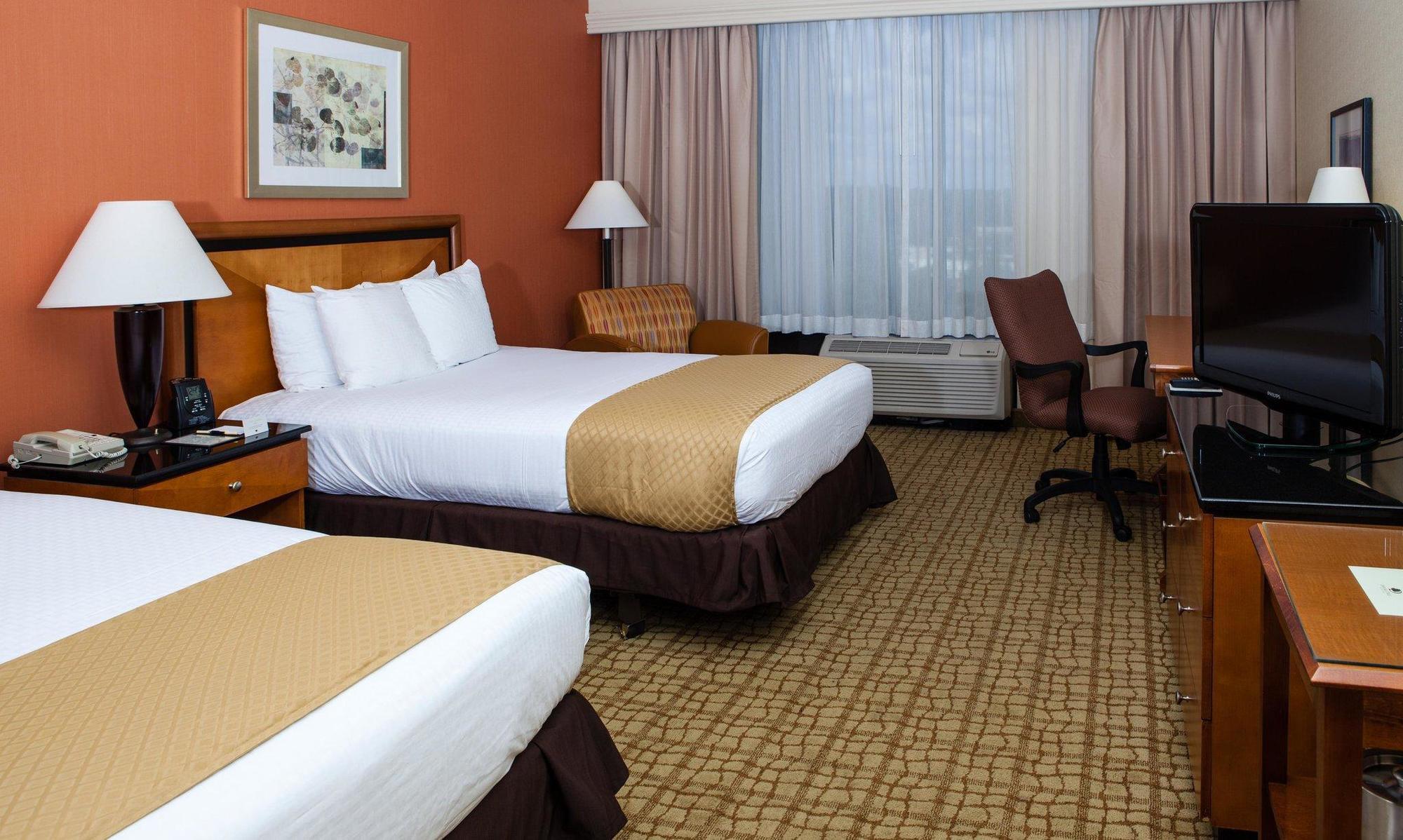 Doubletree By Hilton Atlanta Airport Hotel College Park Exterior photo